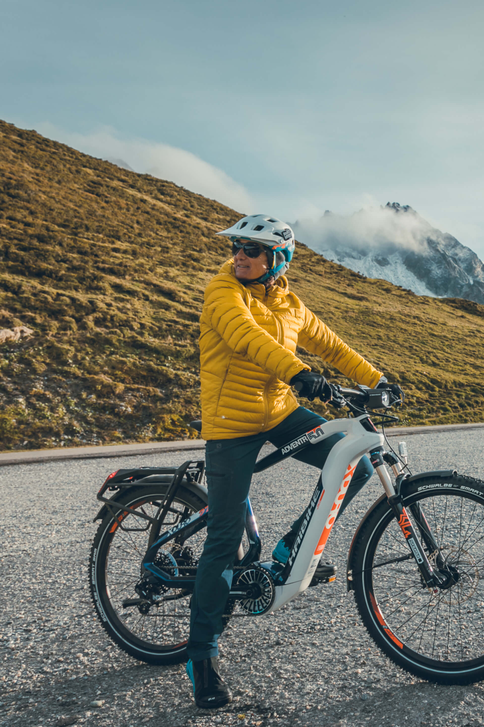 Haibike Hero Liv Sansoz and her Adventr 5.0 Trekking eBike in the mountains